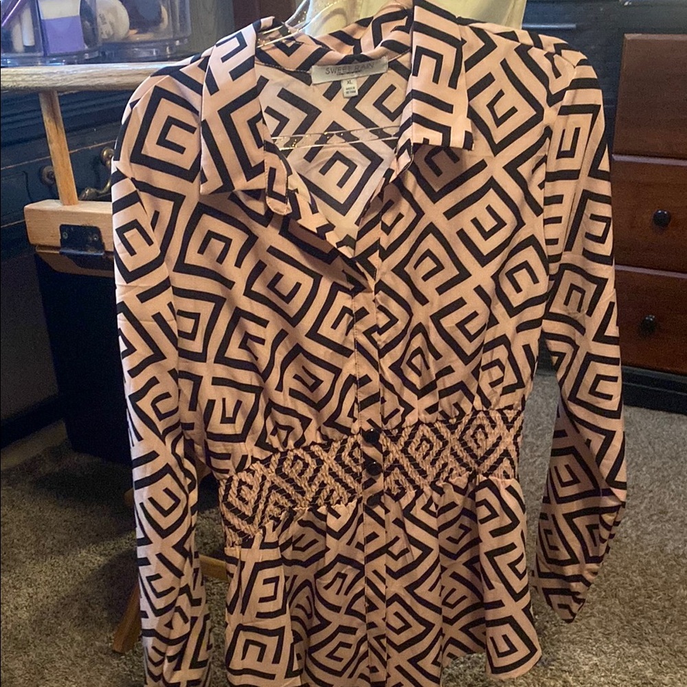 SHEIN Cream and Brown Fitted Long Sleeve Blouse